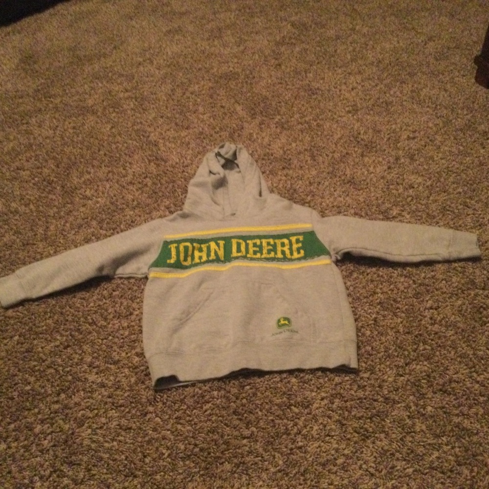 BOYS SWEATSHIRT